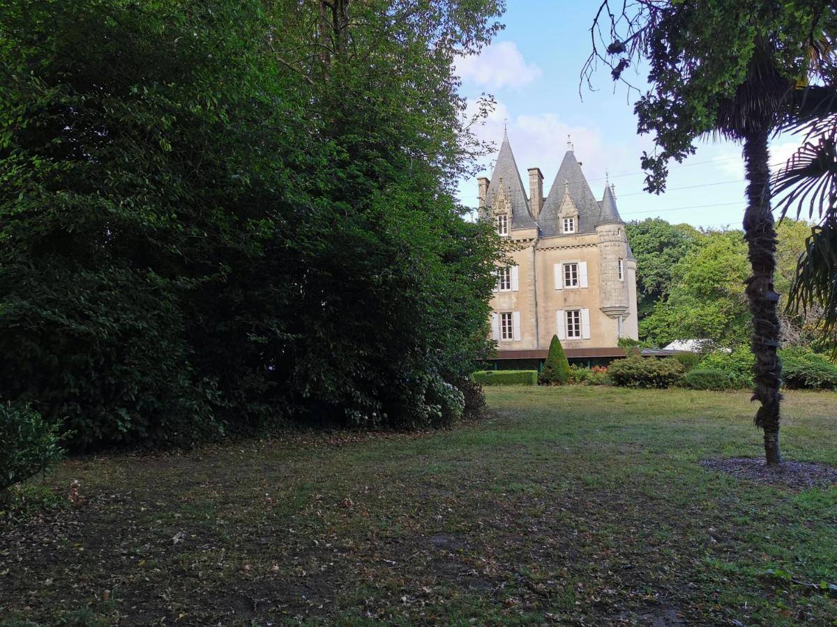 Hotel Château de Launay Guen à Plémet Extérieur photo